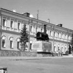 Здание Нижнетагильского краеведческого музея. Август 1992 года. (НТГИА. Коллекция фотодокументов. Оп.1Н1. Д.3496)