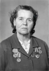 Фотография Ф.В.Шаруновой. 1980-е годы. (НТГИА. Ф.547. Оп.1. Д.36. Л.1) Фотография Ф.В.Шаруновой. 1980-е годы. (НТГИА. Ф.547. Оп.1. Д.36. Л.1)