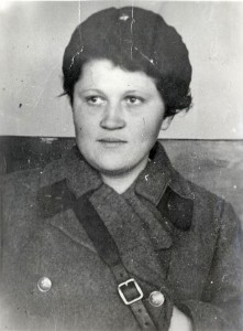 Портрет Тамары Семеновны Сваловой.  [1942 г.]. (НТГИА. Ф.547. Оп.1. Д.36. Л.7)