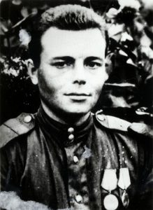 Степан Яковлевич Черных. (НТГИА. Ф.557.Оп.2.Д.1. Л.34) Степан Яковлевич Черных (22.12.1921 – 4.08.1990)