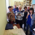 Участники заседания Совета в архивохранилище Нижнетагильского городского исторического архива