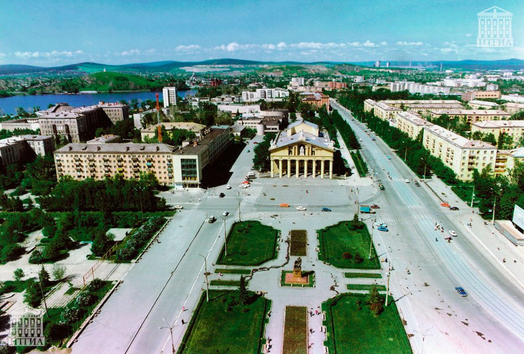 Общий вид центральной части города Нижний Тагил. 1990-е года. (НТГИА. Коллекция фотодокументов.Оп.1П.Д.2816)